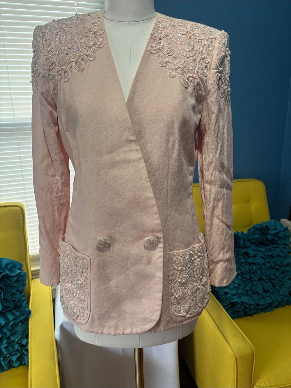 Nolan Miller Pink Embellished Blazer Jacket, Made in Hong Kong, 1980s size 4